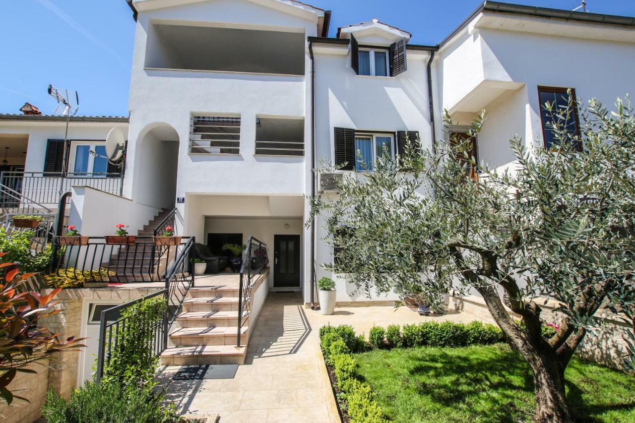 Apartman Mila Apartment Porec Exterior photo