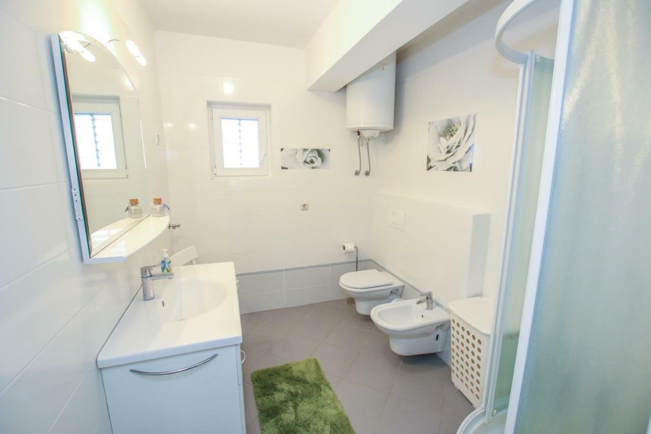 Apartman Mila Apartment Porec Exterior photo